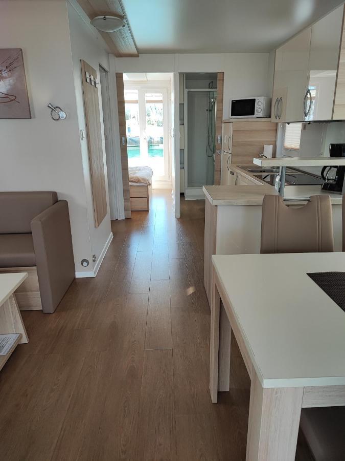 فيلا Sea Lux Floating House Ajda Portorose المظهر الخارجي الصورة